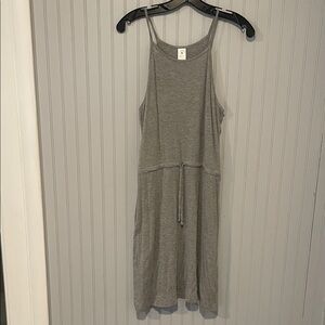 Serra Gray Sleeveless Casual Dress | Size Medium 8-10